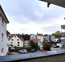 Ihr neues Zuhause in Gotha: 2 Zimmer mit Balkon und Aufzug