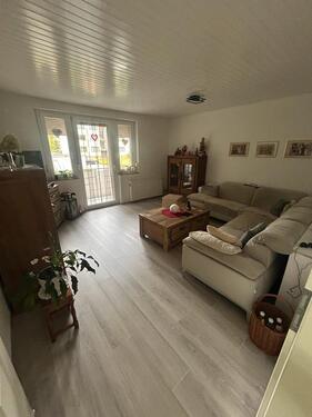 Foto - 2 ETW mit Garage EG DG - 195.000,00 EUR Kaufpreis, ca.  106,00 m²