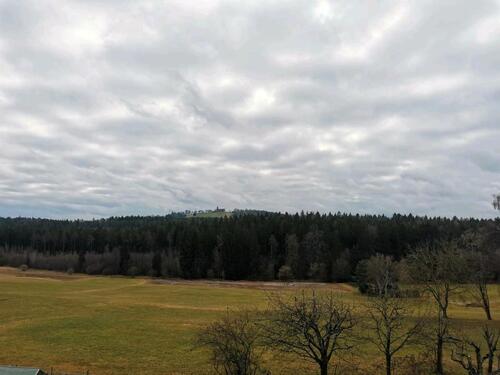 Foto - Helle 77m² DG-Wohnung in ruhiger Randlage. Warmmiete