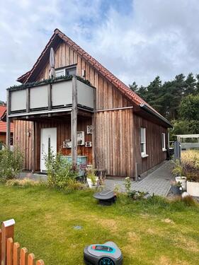 Foto - Modernes Holzhaus (Bj.2017) mit Garten und Au ßenküche in ruhiger