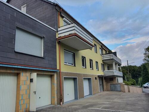 Foto - tolle DG Wohnung im ruhigen und gepflegten Umfeld + EBK