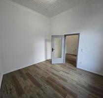 2 Zimmer-Erdgeschosswohnung komplett saniert Wohnung Appartement - Krefeld Dießem