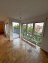 Foto - Moderne 3 Zimmer Wohnung mit Einbauküche und Balkon