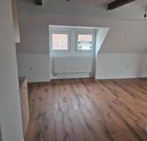 Dachgeschosswohnung Loft - 550,00 EUR Kaltmiete, ca.  40,00 m² in Lahnau (PLZ: 35633)