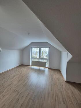 Foto - 2 Zimmer Dachgeschoßwohnung zur Miete in Nesse-Apfelstädt