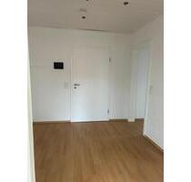 80 qm2 Wohnung mit Wintergarten in einem Zweifamilienhaus - Herford Falkendiek