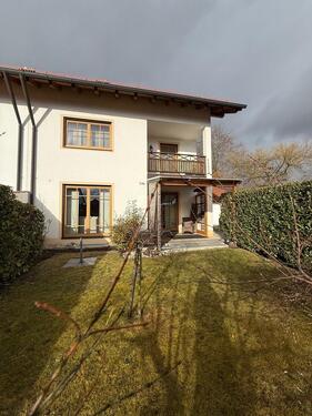 Foto - DHH zur Miete Nähe Adlkofen - 1.450,00&nbsp;EUR Kaltmiete, ca.&nbsp; 127,00&nbsp;m&sup2;