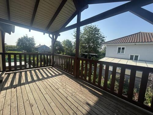 Foto - Ein Zuhause zum Aufwachsen mit Balkon, Dusche und Eckbadewanne