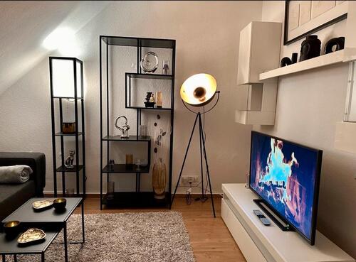 Foto - 2 Zimmer Dachgeschoßwohnung zur Miete in Köln