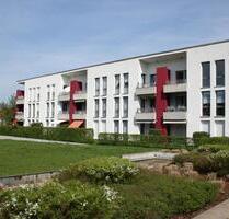 Im besten Alter eine Wohnung bei VIVAWEST - Wohnen ab 60. - Essen Stadtbezirk V