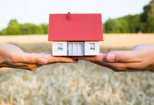 Foto - Zu verkaufen, Ein-Zweifamilienhaus im Außenbereich