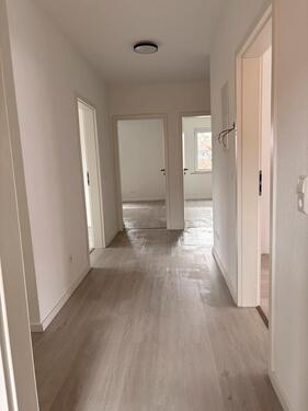 Foto - 4 Zimmer Wohnung - 1.200,00&nbsp;EUR Kaltmiete, ca.&nbsp; 100,00&nbsp;m&sup2;