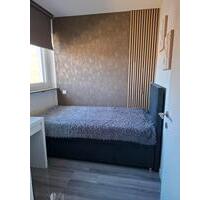 WG-Zimmer in 4 Zimmer Wohnung für Frauen - Schweinfurt Haardt