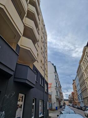 Foto - - Citywohnung im Domviertel - Komfortable Wohnung mit eigenem Eingang, Einbauküche und Balkon!