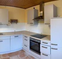 Ruhige Wohnung in Mühlhausen - 500,00 EUR Kaltmiete, in Mühlhausen (PLZ: 96172)