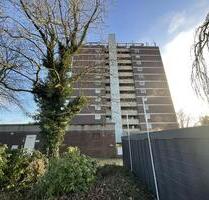 Modernisierte 3-ZKB-Balkonwohnung in der 11. Etage eines Hochhauses im Europaviertel zu vermieten! - Wilhelmshaven Aldenburg