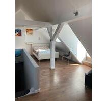 DG Studio mit Terrasse - 1.650,00 EUR Kaltmiete, in München (PLZ: 80797) Maxvorstadt