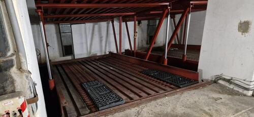 Foto - Taubenstr.U-Bahn Kolumbusplatz – großer Duplex Parkplatz unten