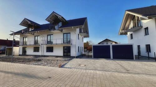 Foto - Neue Doppelhaushälfte (5 Zimmer)in Wolfratshausen .