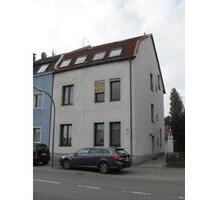 Solides Mehrfamilienhaus mit 3 Wohneinheiten – 16.000 € Miete p.a - Recklinghausen Grullbad