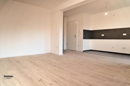 Foto - Offene 2 Zimmer - neu saniert - 549,00&nbsp;EUR Kaltmiete, ca.&nbsp; 56,00&nbsp;m&sup2;