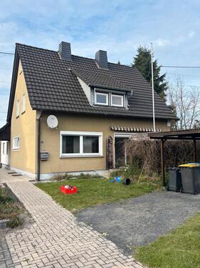 Foto - ​Doppelhaushälfte in zentraler Lage von Hamm (Sieg)