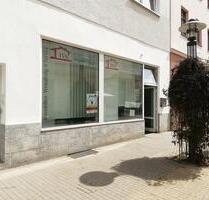 Attraktive Gewerbeeinheit im Erdgeschoss – vielseitig nutzbar in zentraler Lage von Burg