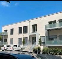 Gepflegte 3 Zimmer Wohnung mit Tiefgarage - Berghülen