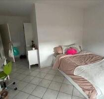 1 Zimmer in WG (langfristig) - 410,00&nbsp;EUR Kaltmiete, ca.&nbsp; 210,00&nbsp;m&sup2; in Trier (PLZ: 54295) Kürenz