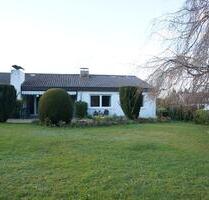 Toller Bungalow mit großzüg. Grundriss, Doppelgarage und Garten - Biberach an der Riß