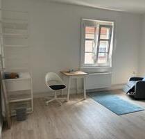 WG Zimmer in 4er Frauen- WG - 575,00 EUR Kaltmiete, ca.  17,00 m² in Maintal (PLZ: 63477)