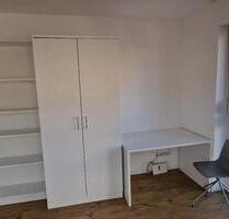 2 Zimmer WG Wohnung, wird Vermietet bis 25.02.2026 - Hamburg Eppendorf