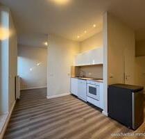 Individuelles 1 Zimmer DG-Penthouse-Apartment mit Dachgarten - frei ab sofort - Dresden Prohlis Individuelles 1 Zimmer DG-Penthouse-Apartment mit Dachgarten - frei ab sofort - Dresden Prohlis