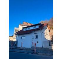 Kernsaniertes Stadthaus | ca. 110 m² | Garten | 2 Stellplätze - Deggendorf