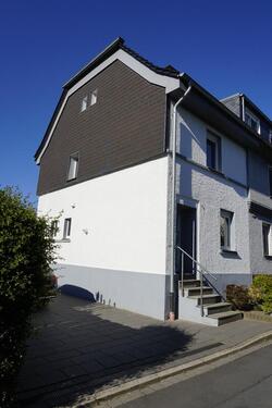 Foto - Renoviertes Reiheneckhaus, Hattingen Welper, Gartenstadt Hüttenau