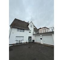 Liebevoll renoviertes Einfamilienhaus mit riesiger Dachterasse - Wolfhagen