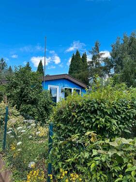 Foto - Grundstück mit Garage, Bauoptionen und Tinyhouse Potential