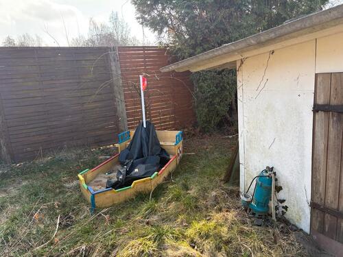 Foto - Garten mit klimatisiertem Haus - 6.000,00&nbsp;EUR Kaufpreis, ca.&nbsp; 30,00&nbsp;m&sup2;