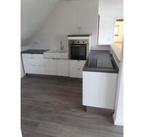 2-Zimmer Dachgeschoßwohnung ab sofort zu vermieten - Hechthausen
