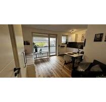 Komplett möbliertes, stilvolles Apartment mit Küche und Balkon - Haan