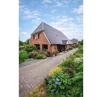 Zweifamilienhaus mit ein Bungalow und Pool - Bleckede