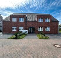 Moderne, helle 85 qm Wohnung 1.OG, Balkon & extra Fläche im DG - Vreden