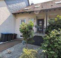 Ruhiges Wohnen: 4-Zimmer-Reihenmittelhaus mit Garage und Garten - Ennepetal