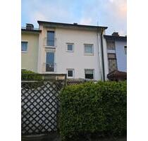 Reihenmittelhaus 6 Zimmer 3 Etagen 125qm Garage - Crailsheim