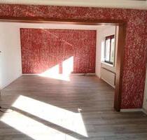 Sehr schöne Wohnung in Windeck - 1.100,00&nbsp;EUR Kaltmiete, ca.&nbsp; 150,00&nbsp;m&sup2; in Windeck (PLZ: 51570)