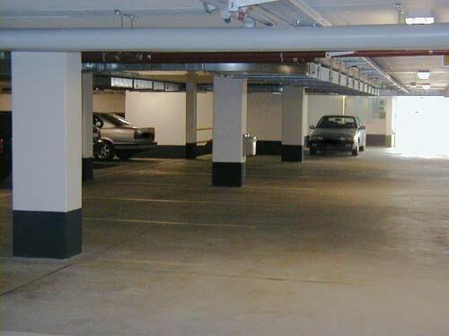 Foto - Tiefgaragenstellplatz in RE-Süd zu vermieten!