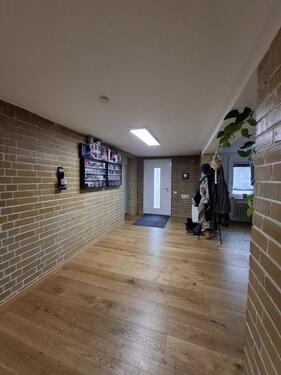 Foto - Gjokaj tel 01733161799 - 1.500,00&nbsp;EUR Kaltmiete, ca.&nbsp; 134,00&nbsp;m&sup2;