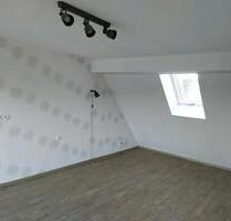 Wohnung zu vermieten in Alheim-Heinebach – 4 Zimmer, ca. 80 qm