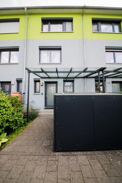 Foto - Attraktives Reihenhaus mit gemütlichem Garten