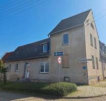 Mehrfamilienhaus mit 3 Wohnungen - Sanierungsbedürftig - Alsleben (Saale)